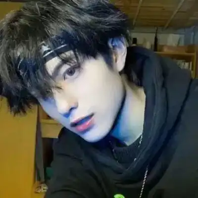 吕小宸